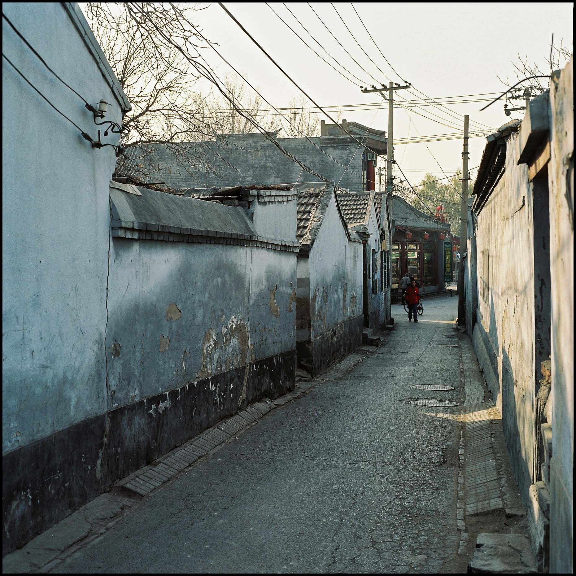 A clean grey alley in Beijing. 